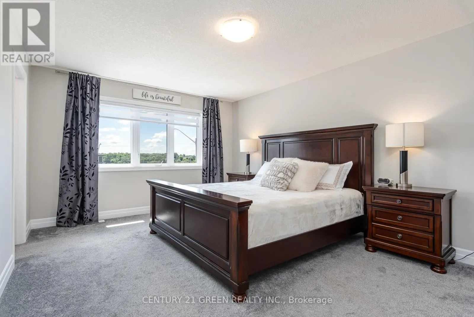 51 CRAB APPLE COURT