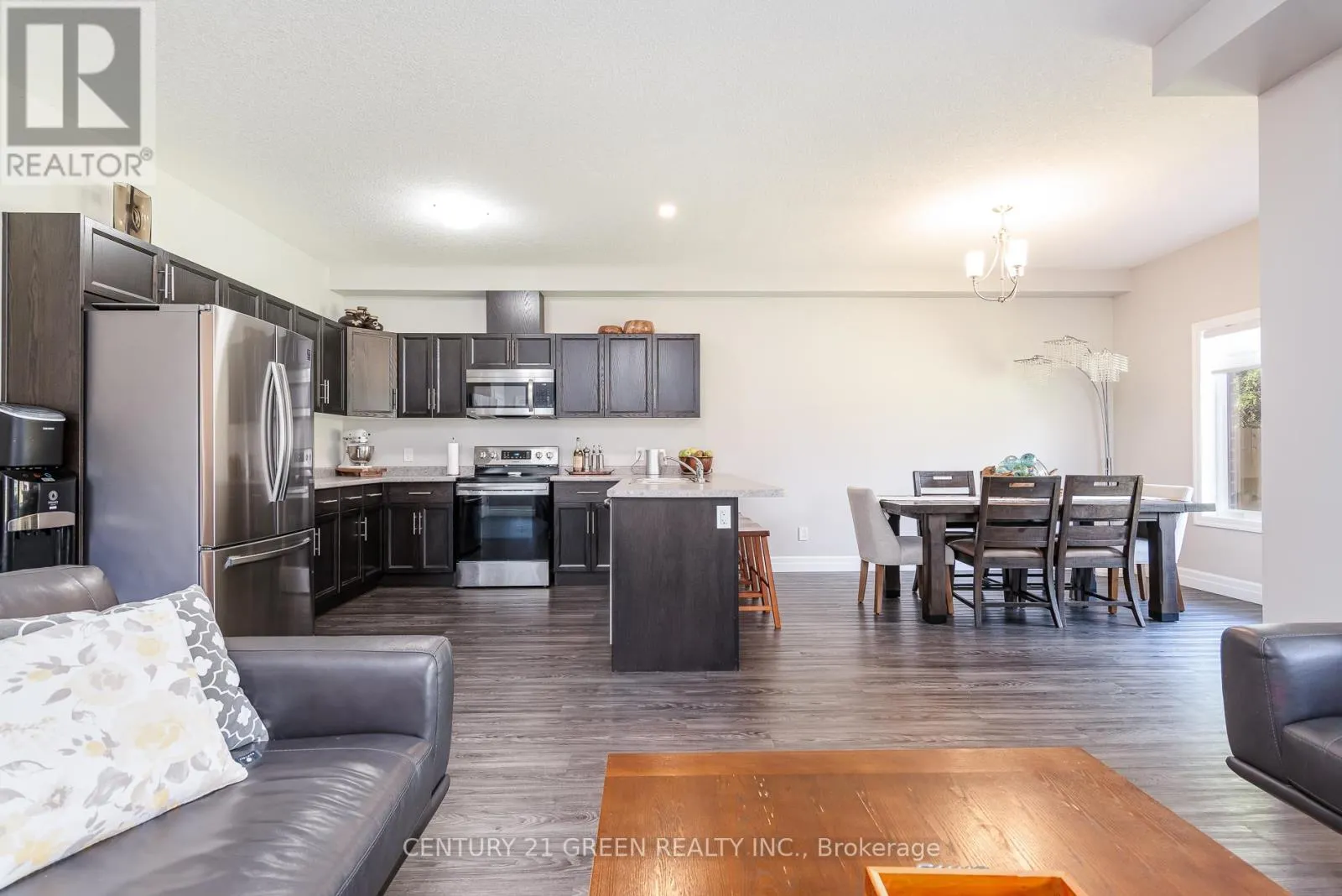 51 CRAB APPLE COURT
