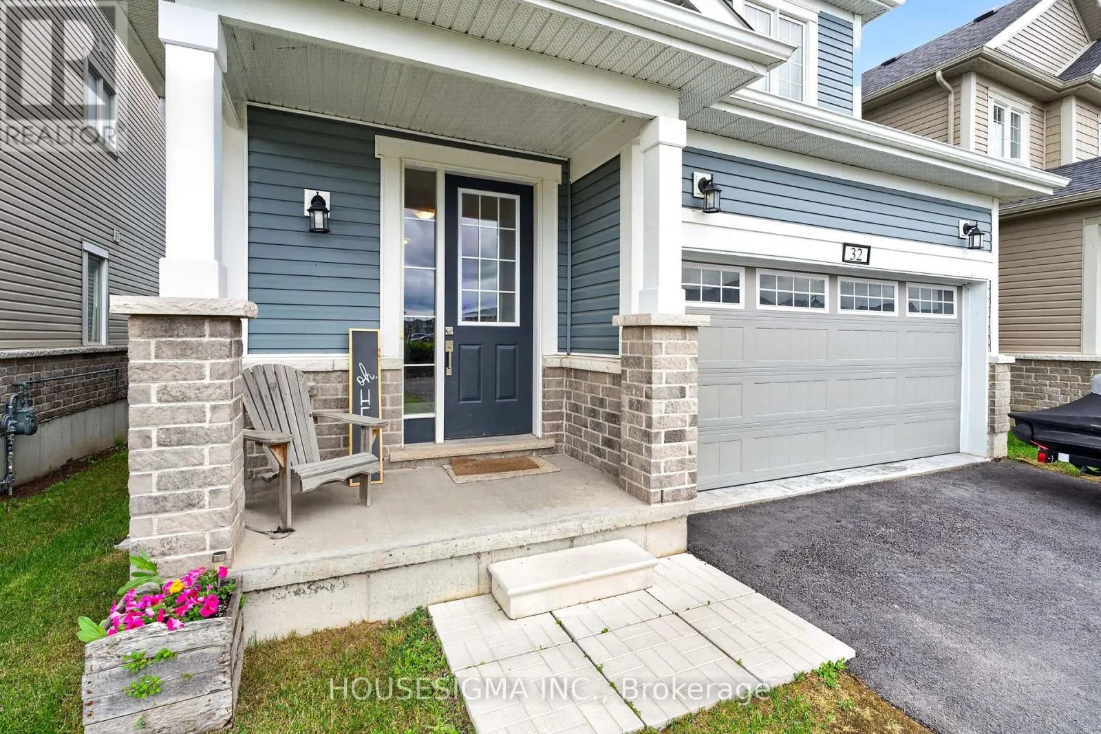 32 OAKMONT DRIVE