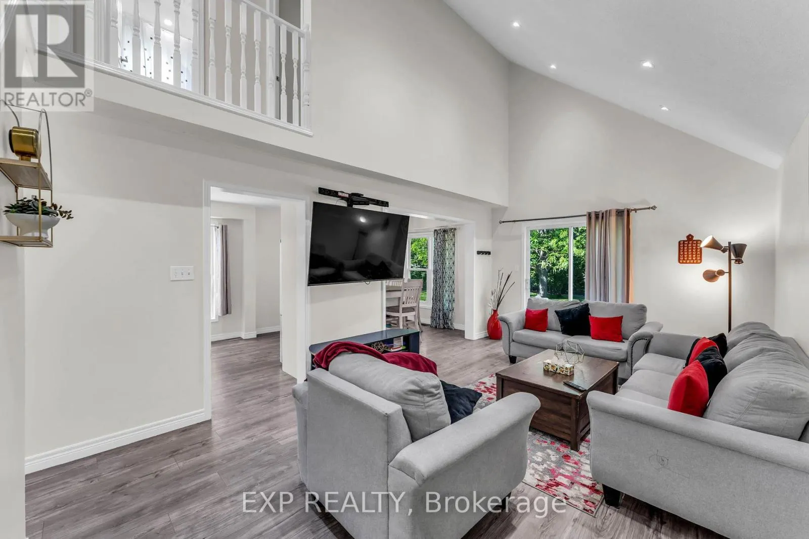 5187 MULBERRY DRIVE