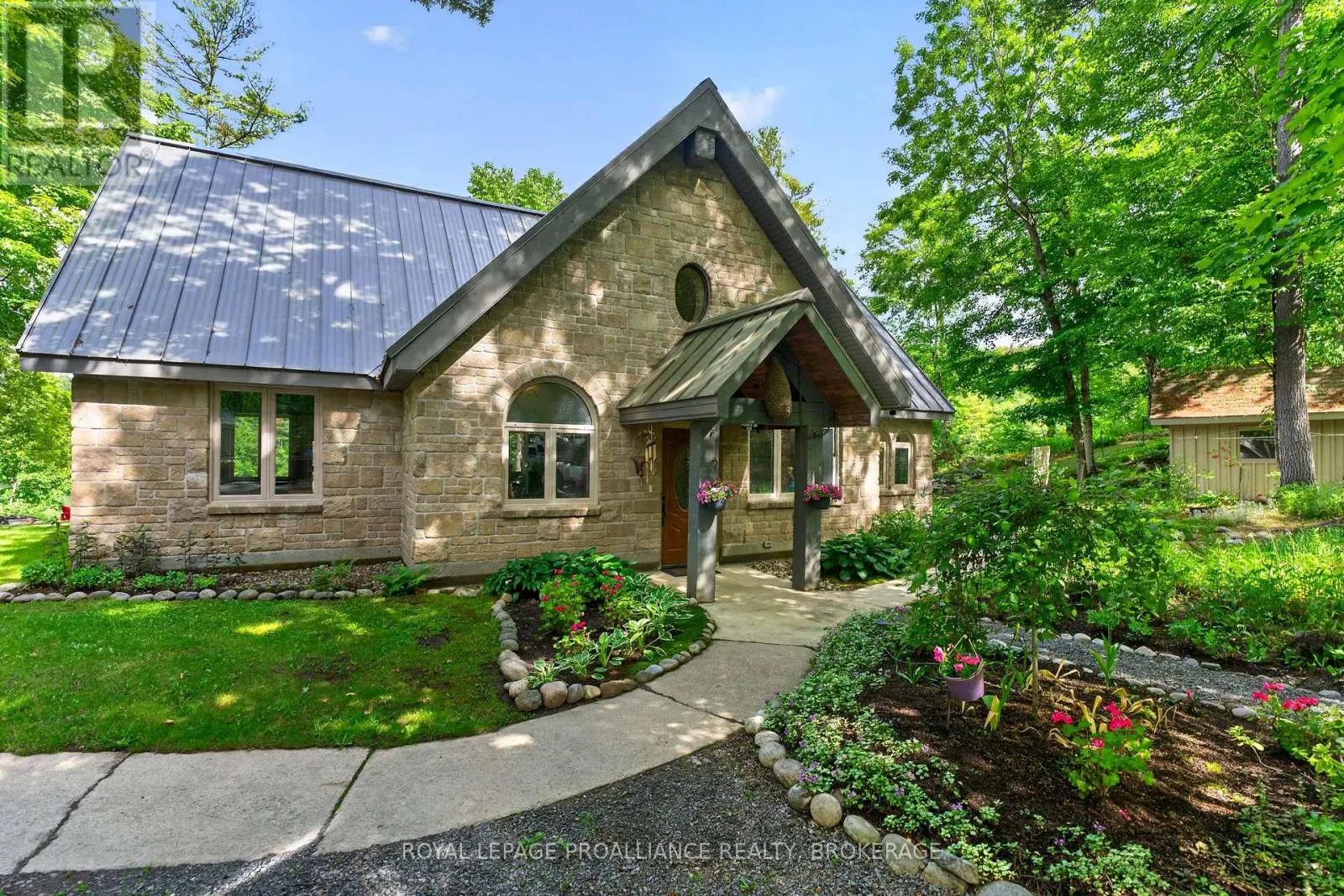 116 NUTHATCH LANE