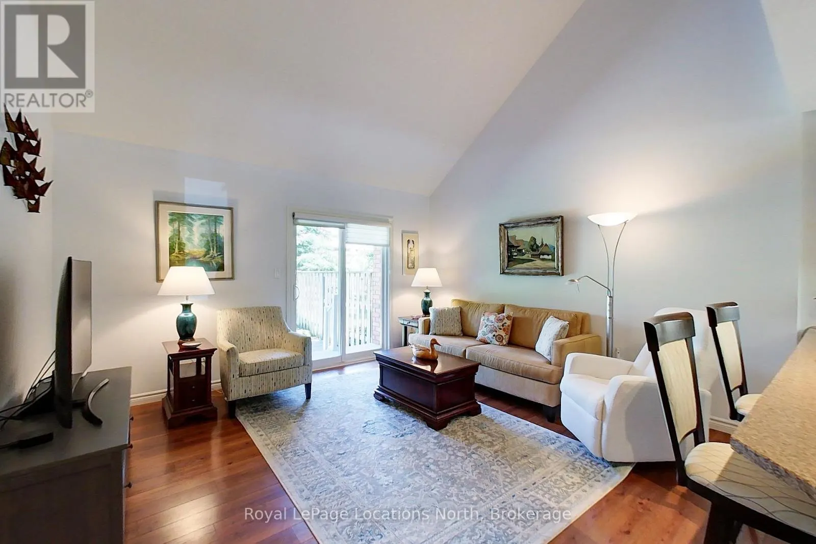 18 - 111 EMPIRE LANE #18