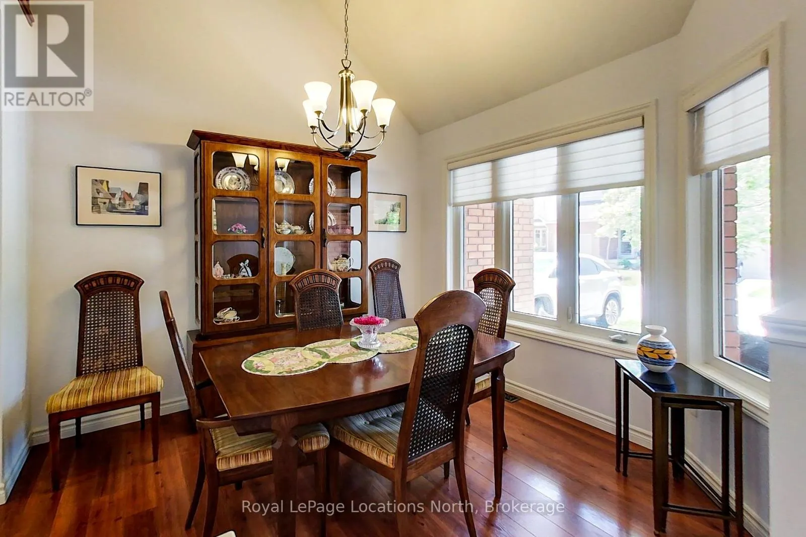 18 - 111 EMPIRE LANE #18
