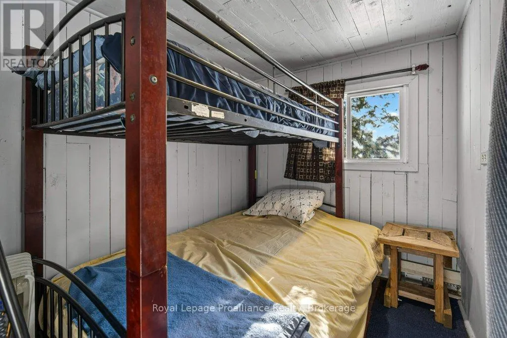 24A CYPRESS LANE
