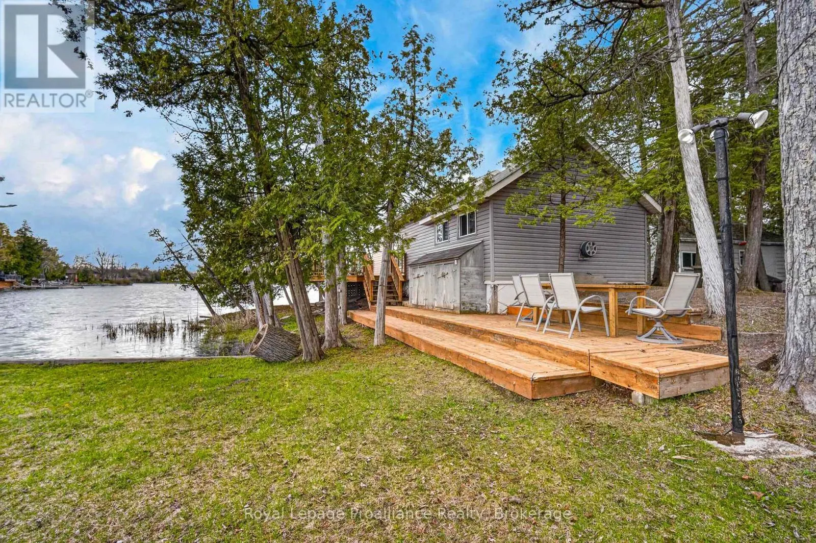24A CYPRESS LANE