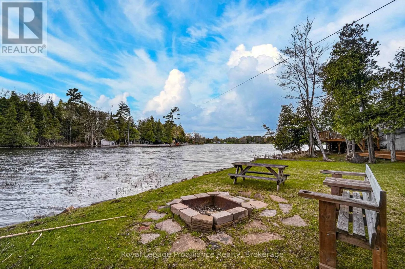 24A CYPRESS LANE