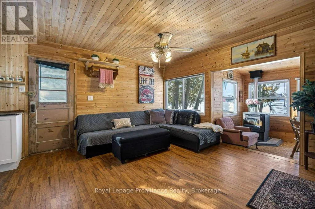 24B CYPRESS LANE