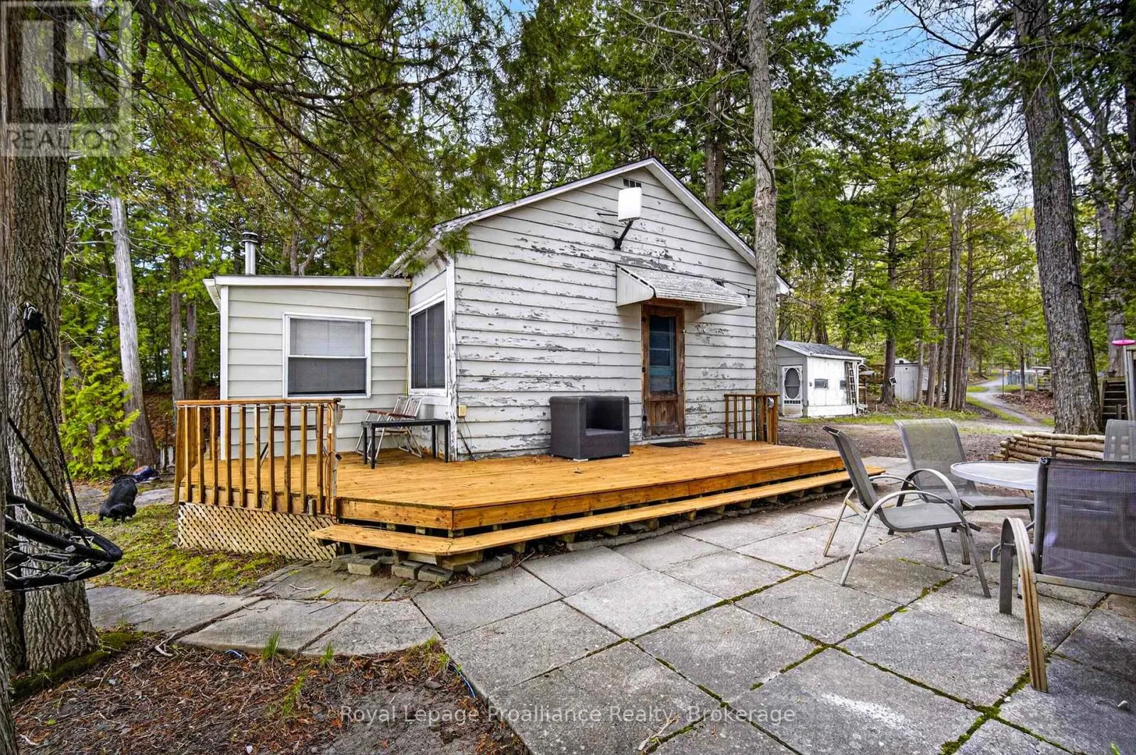 24B CYPRESS LANE