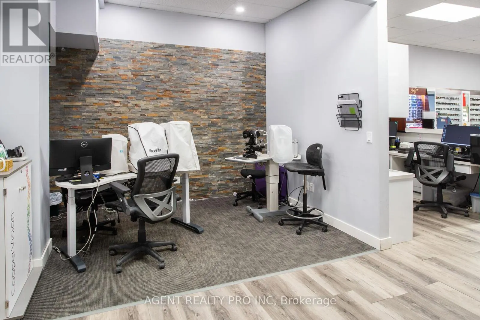 419 DUNDAS STREET