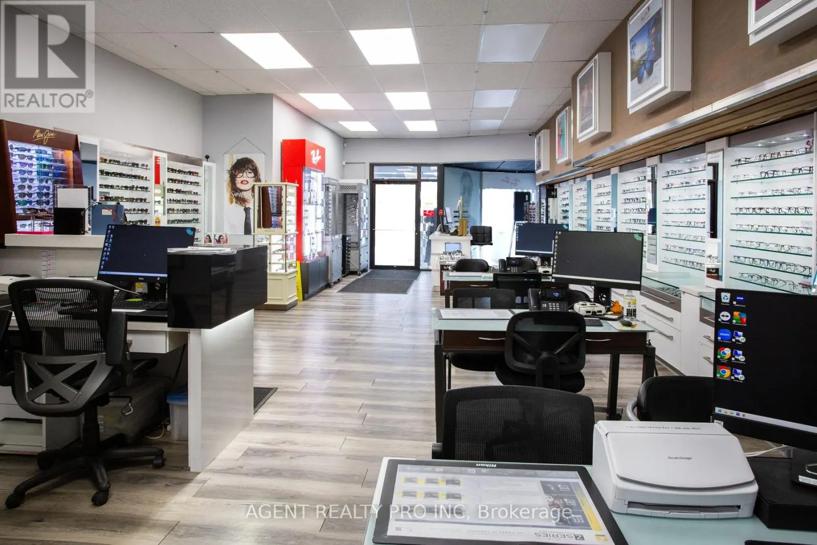419 DUNDAS STREET
