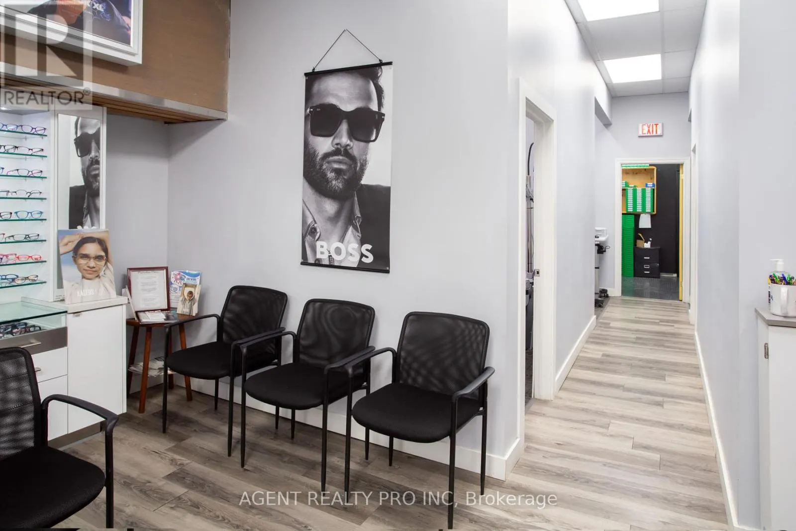 419 DUNDAS STREET