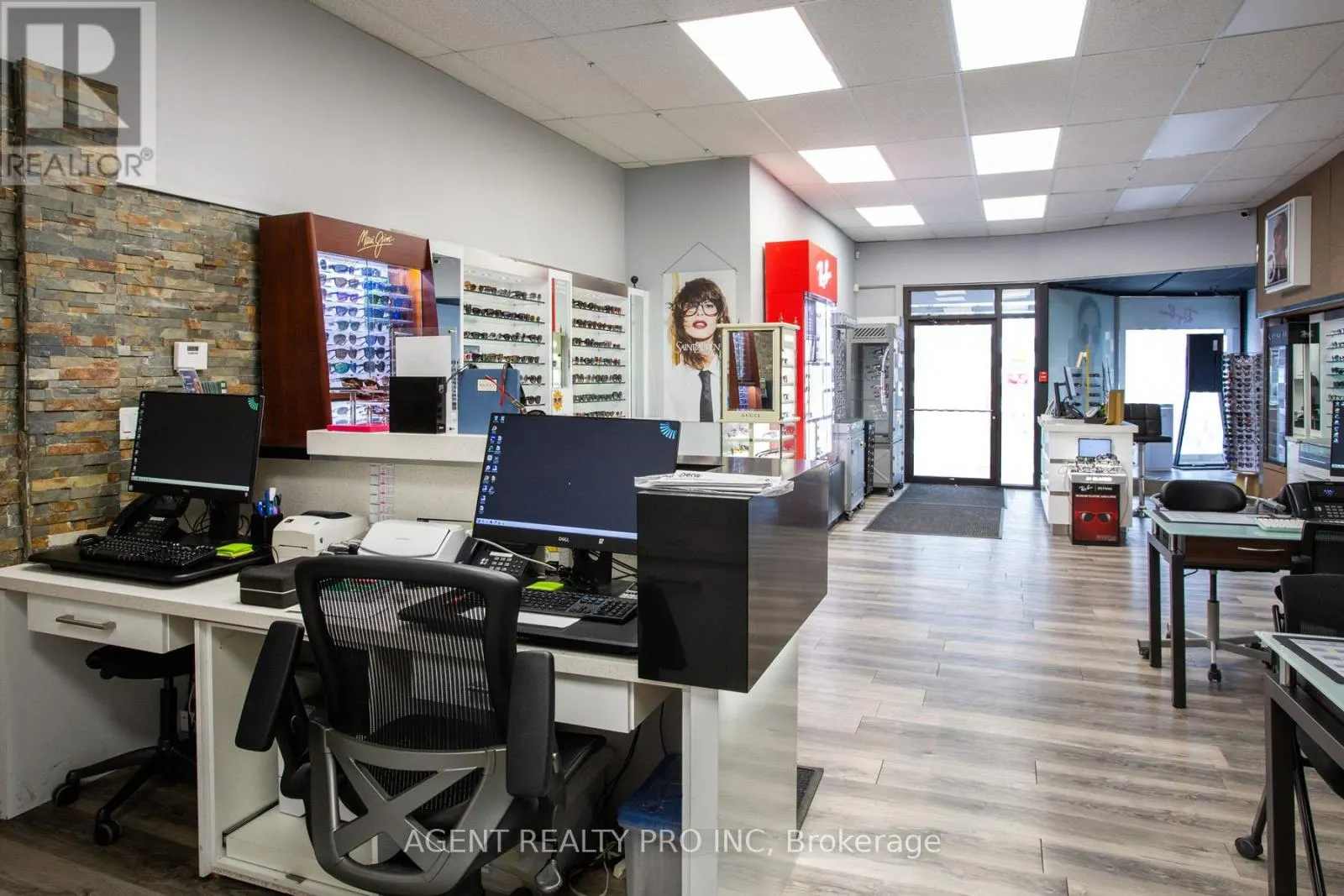 419 DUNDAS STREET