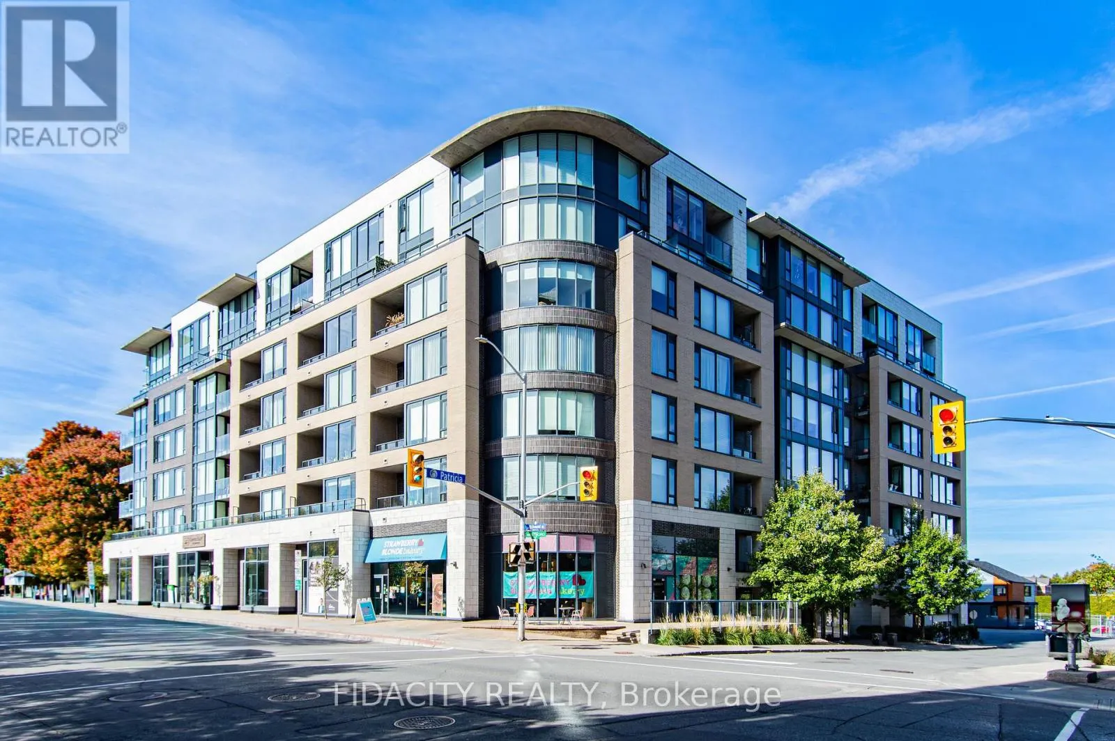 109 - 360 PATRICIA AVENUE