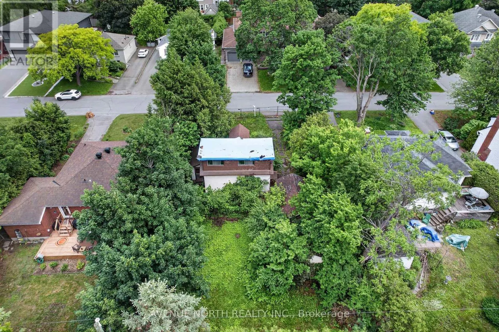 305 MOUNTBATTEN AVENUE