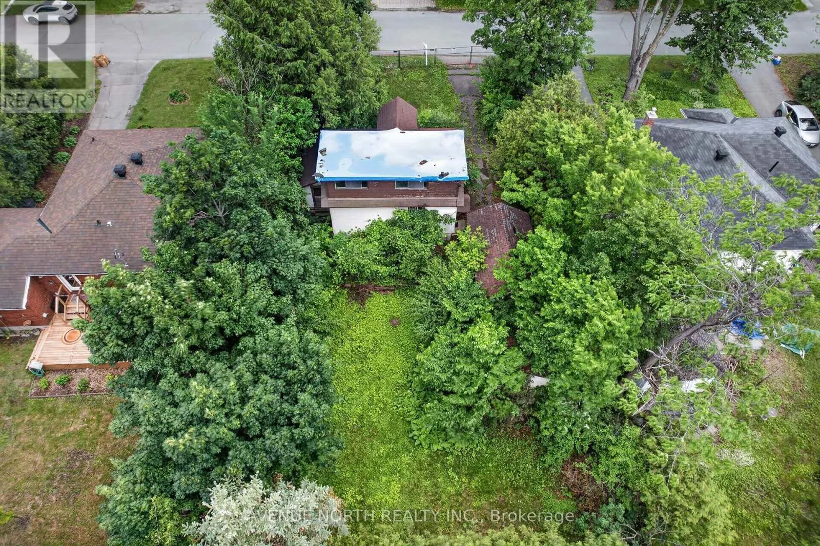 305 MOUNTBATTEN AVENUE