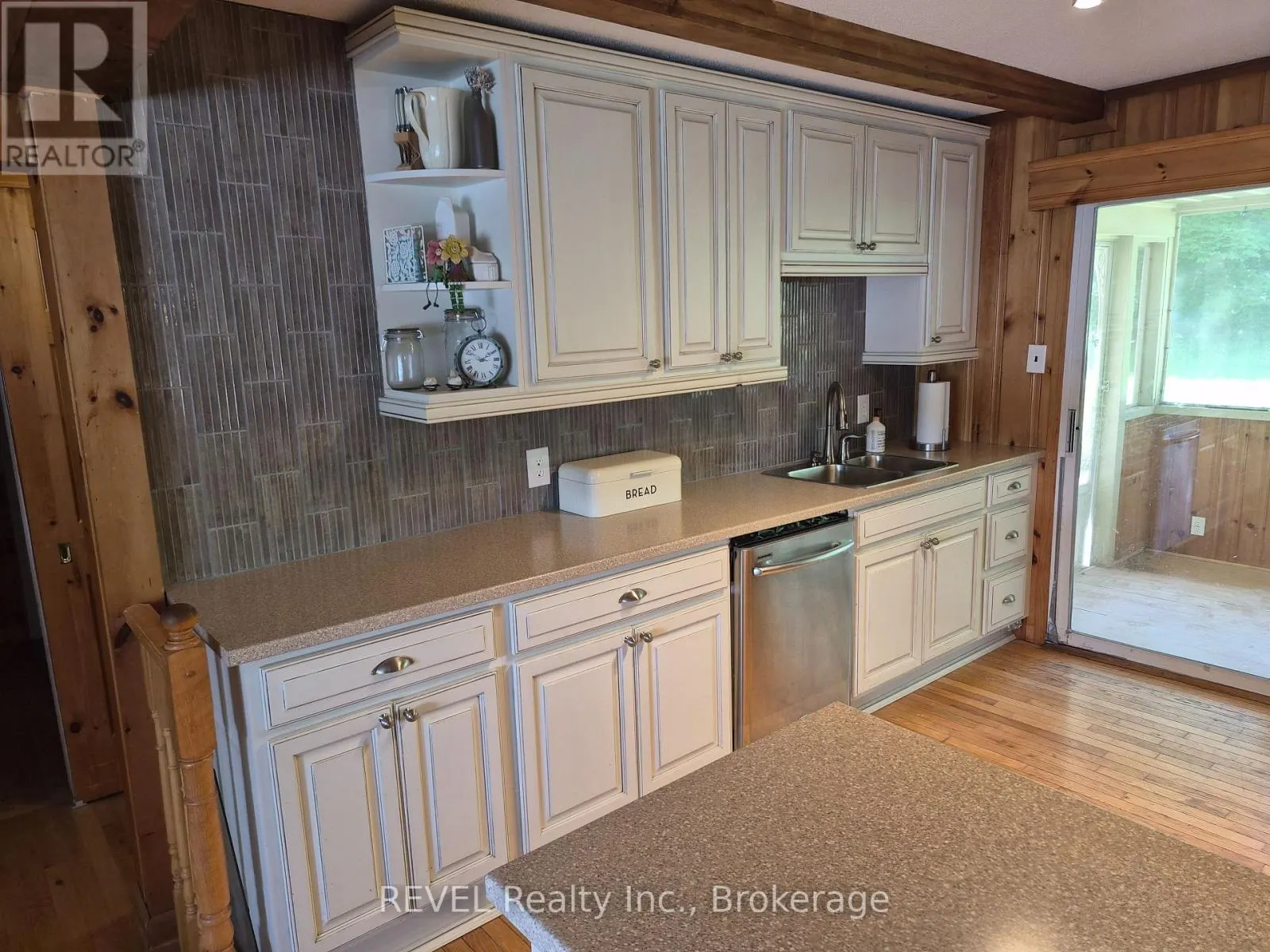 1031 BUTTERFLY ROAD