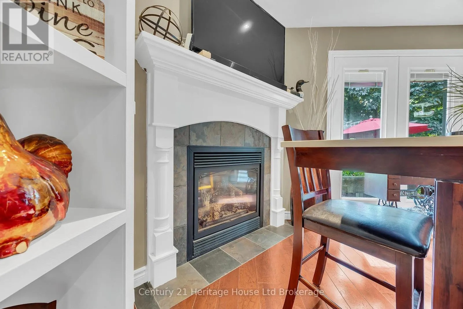 42 ALEXANDER AVENUE