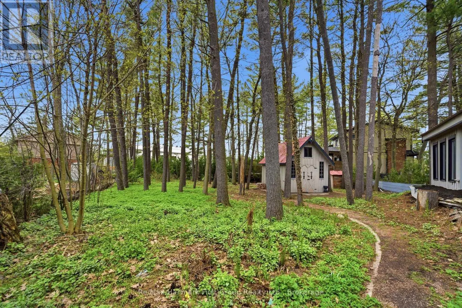 41 FREEMAN DRIVE