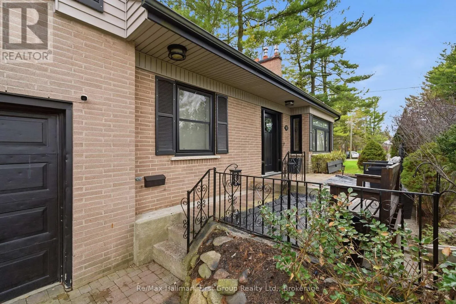 41 FREEMAN DRIVE