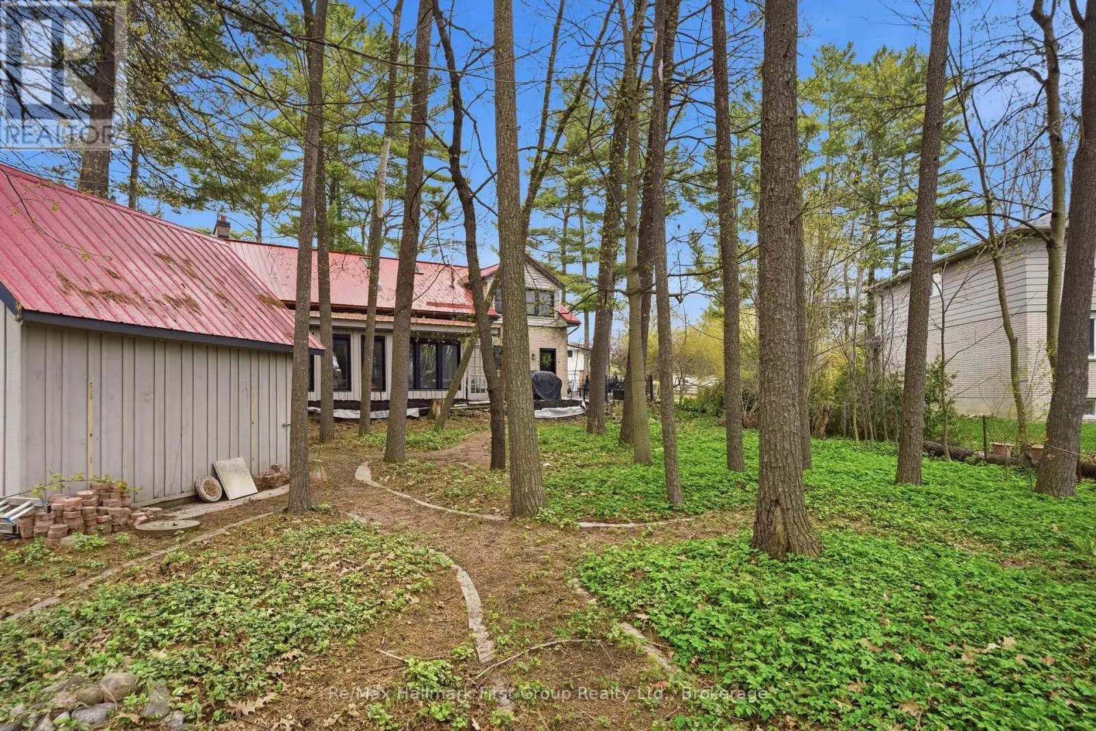 41 FREEMAN DRIVE