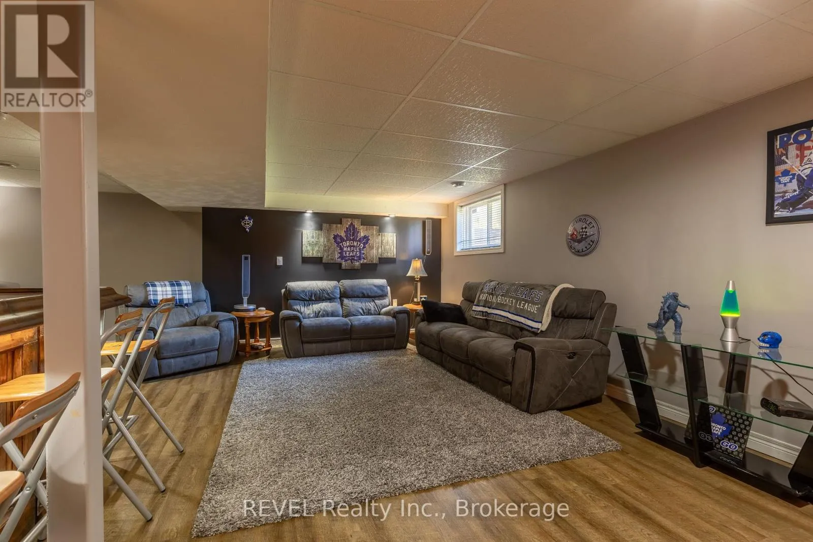 45 WESTWOOD DRIVE