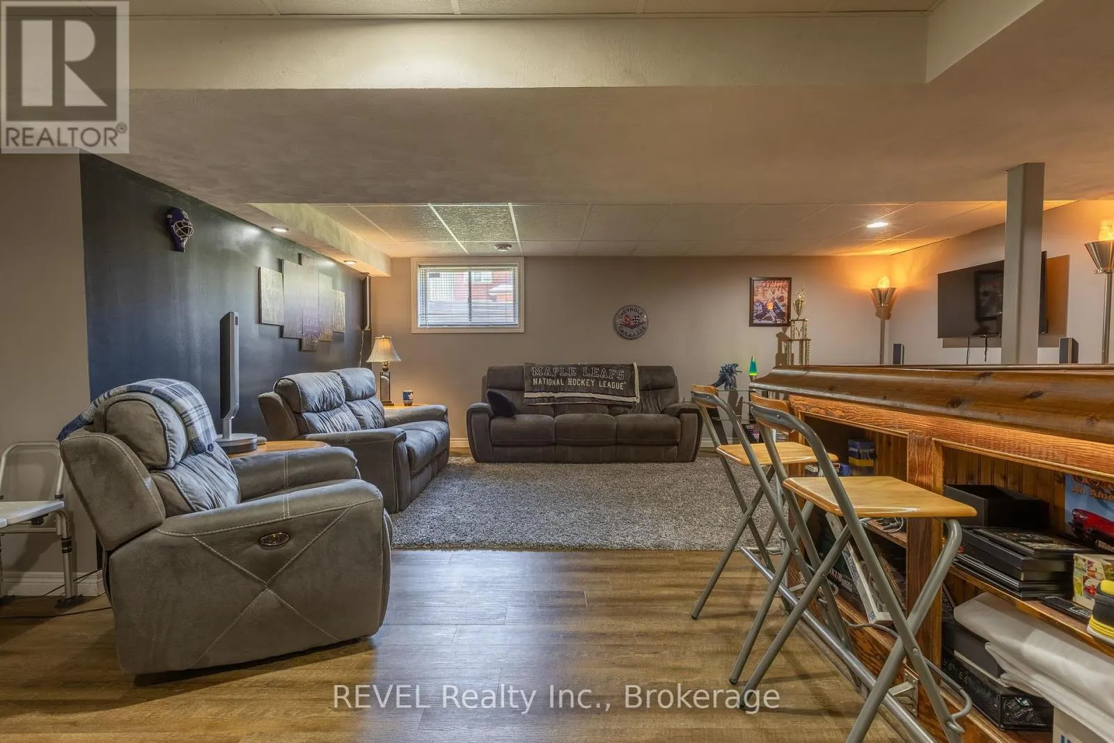 45 WESTWOOD DRIVE