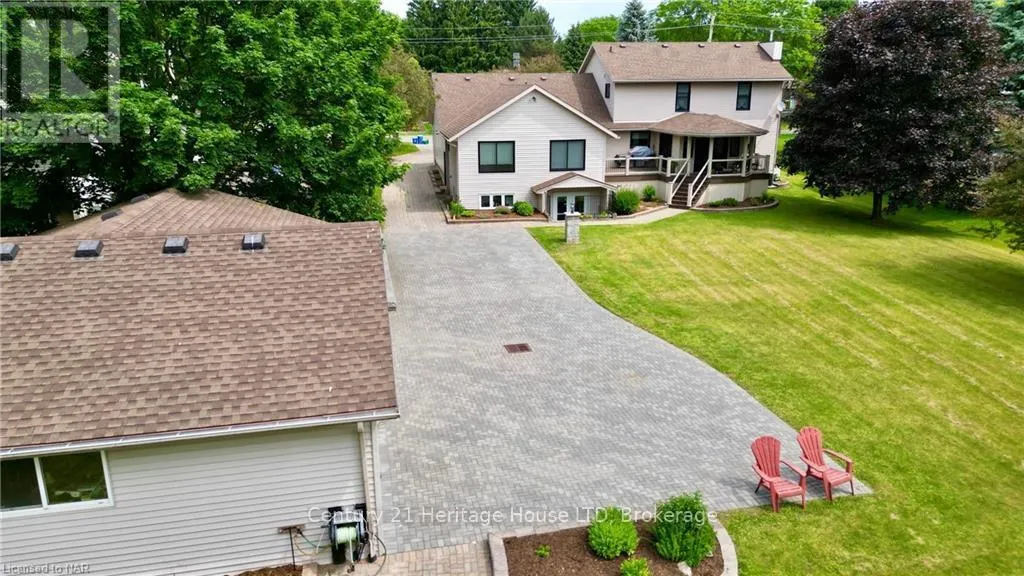1084 QUAKER ROAD