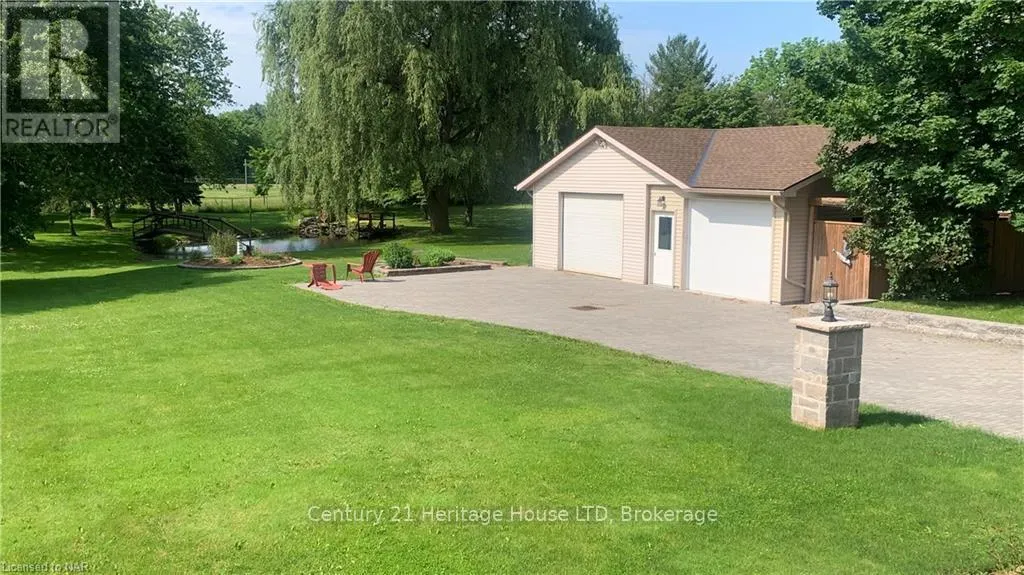 1084 QUAKER ROAD