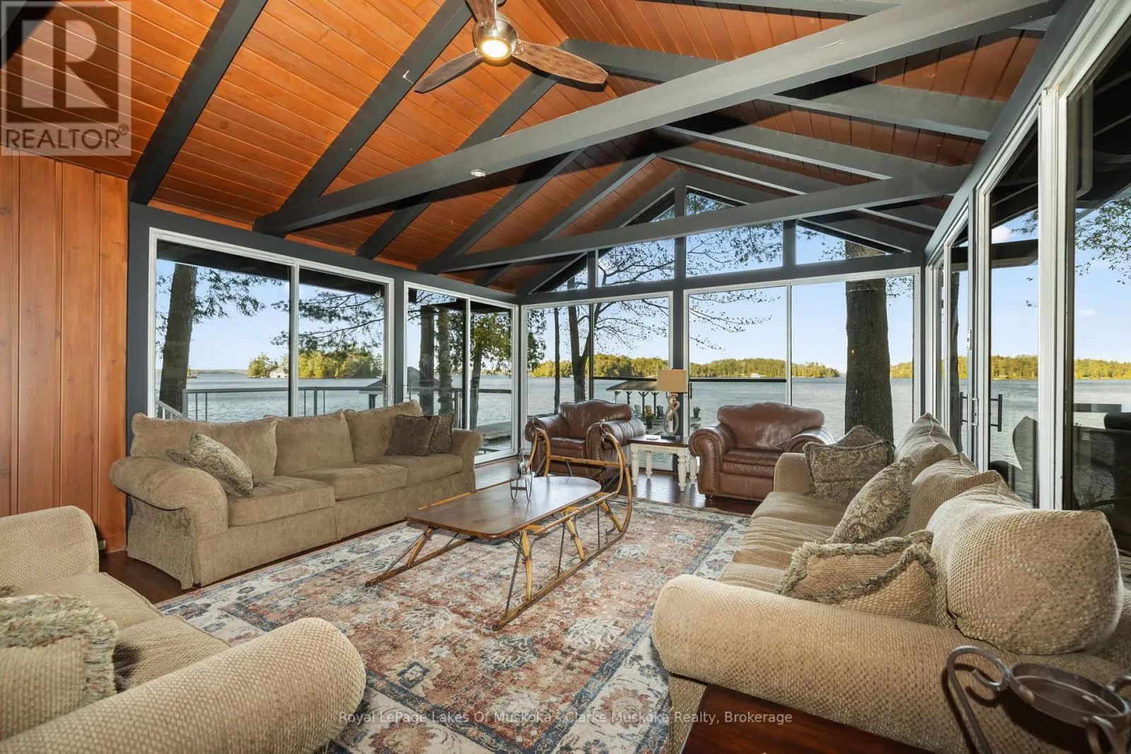 1118 SHAMROCK ROAD