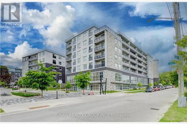 G105 - 275 LARCH STREET