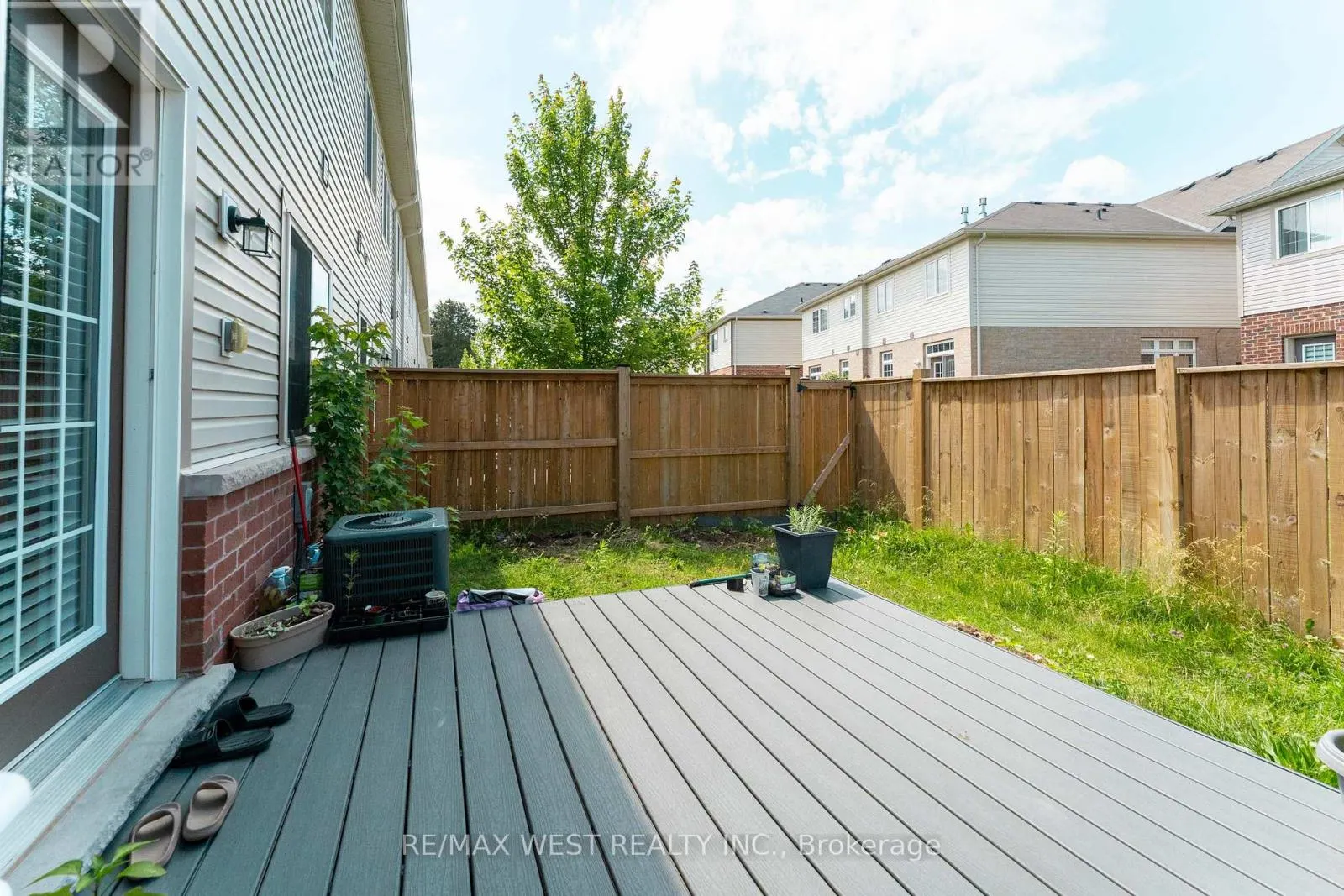 24 DEWBERRY DRIVE
