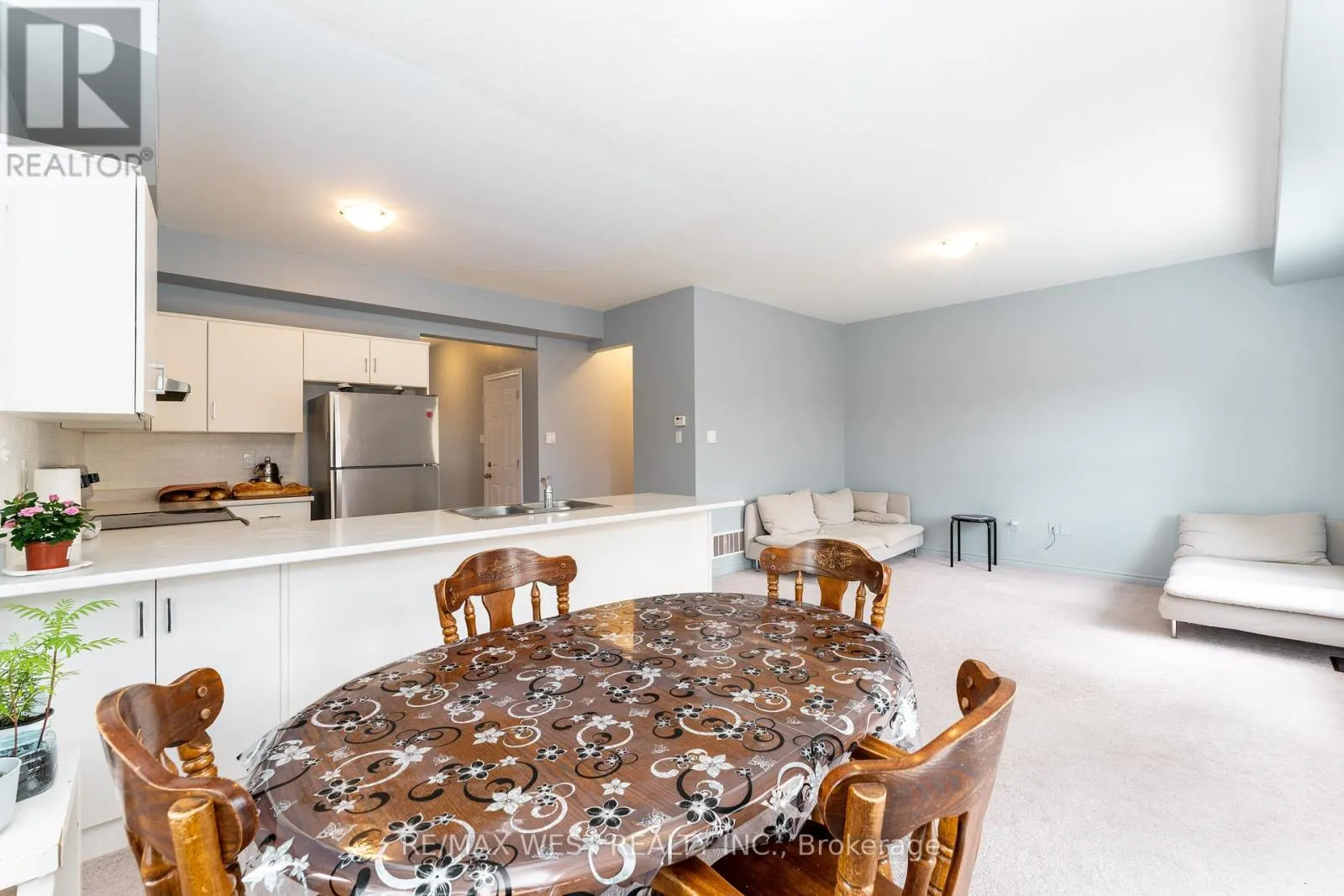 24 DEWBERRY DRIVE