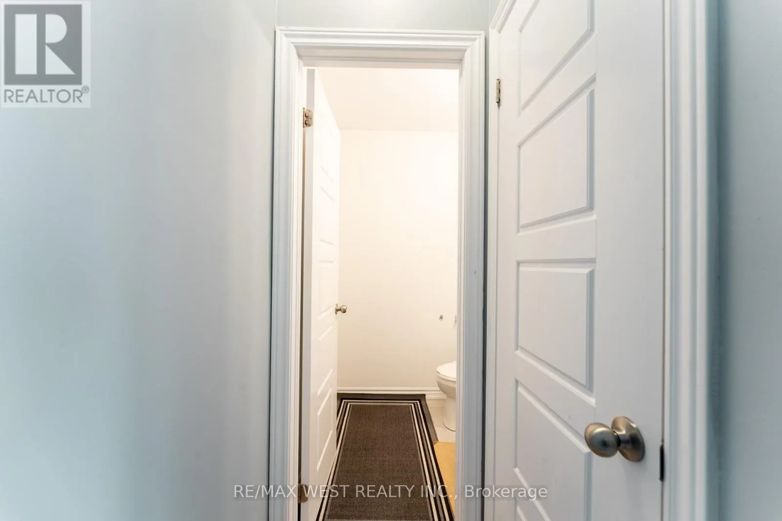 24 DEWBERRY DRIVE
