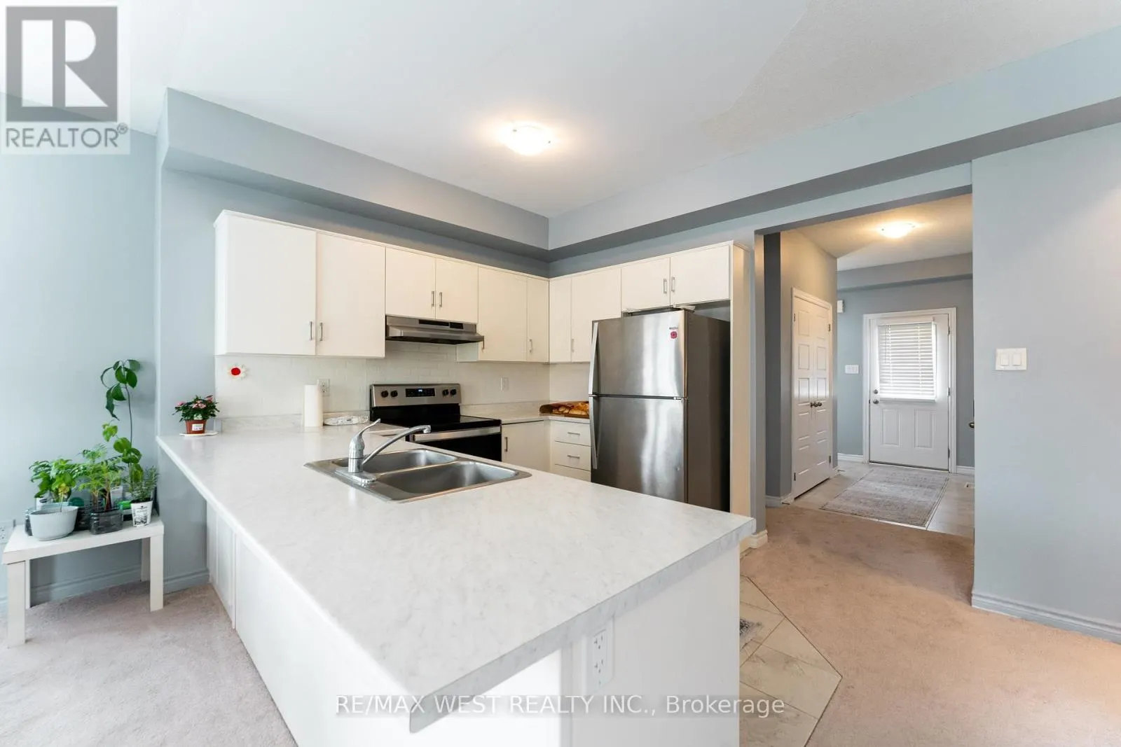 24 DEWBERRY DRIVE