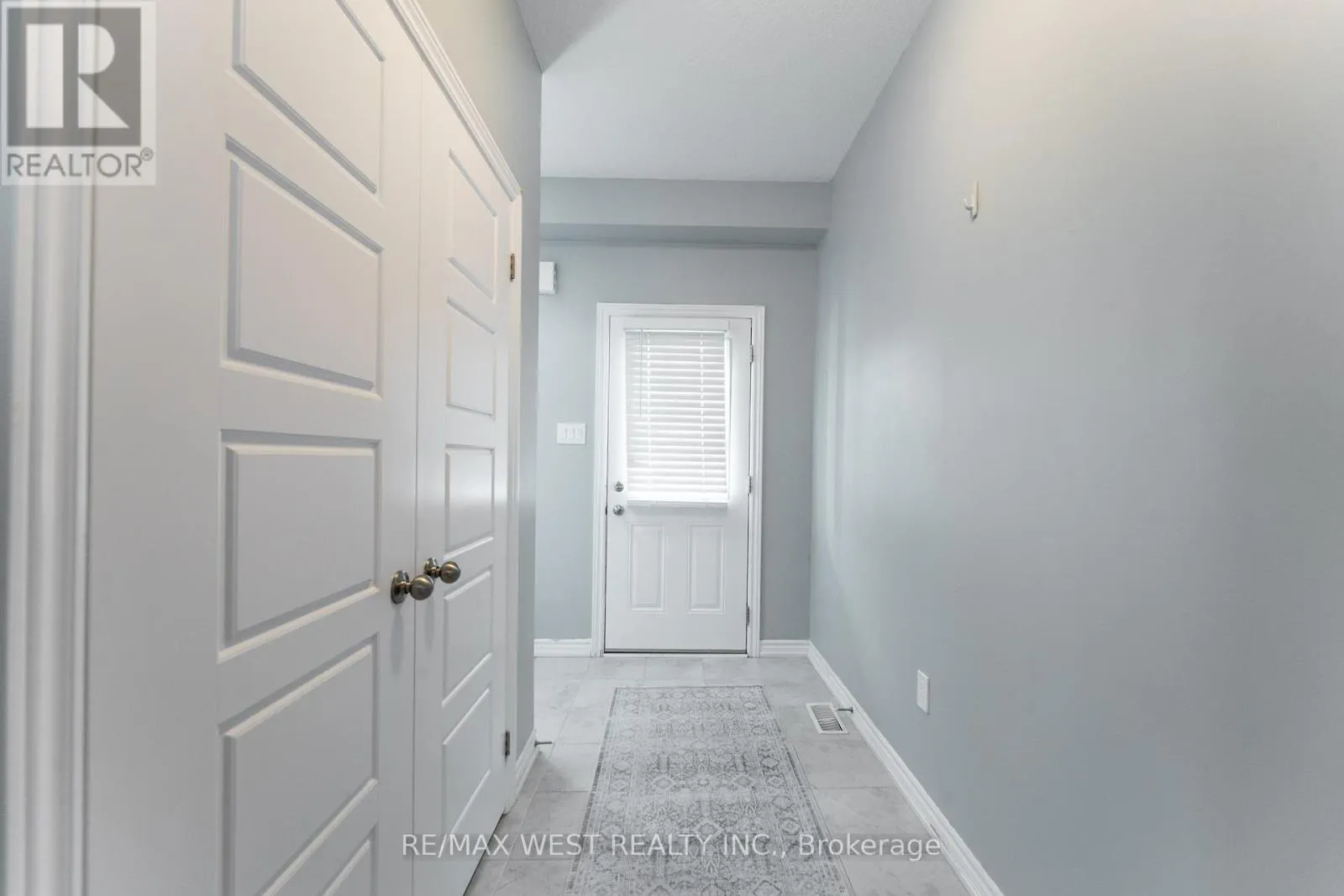 24 DEWBERRY DRIVE