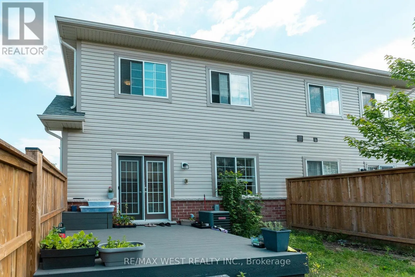 24 DEWBERRY DRIVE