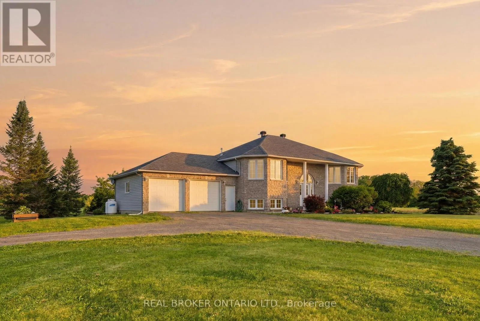 1659 LINDSAY ROAD