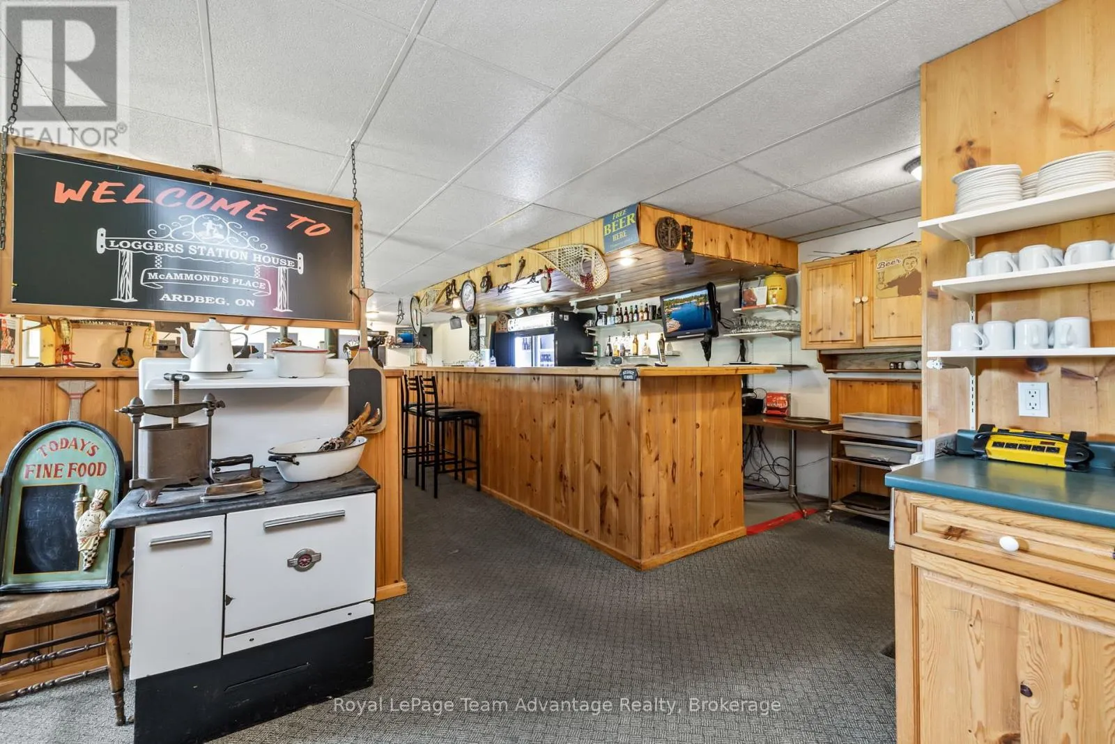 1294 HIGHWAY 520