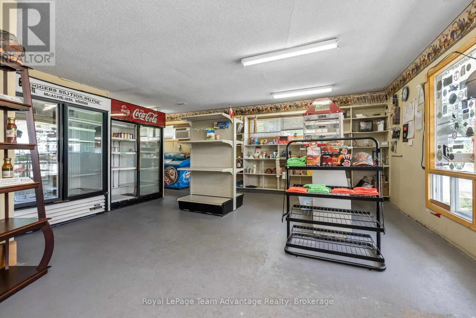 1294 HIGHWAY 520