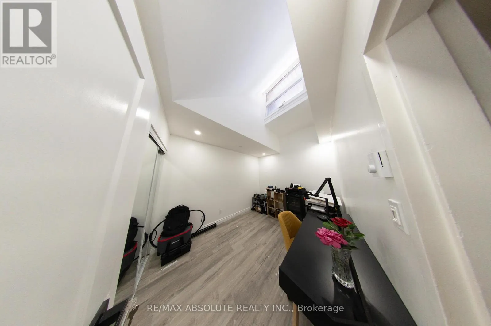44 - 3415 UPLANDS DRIVE