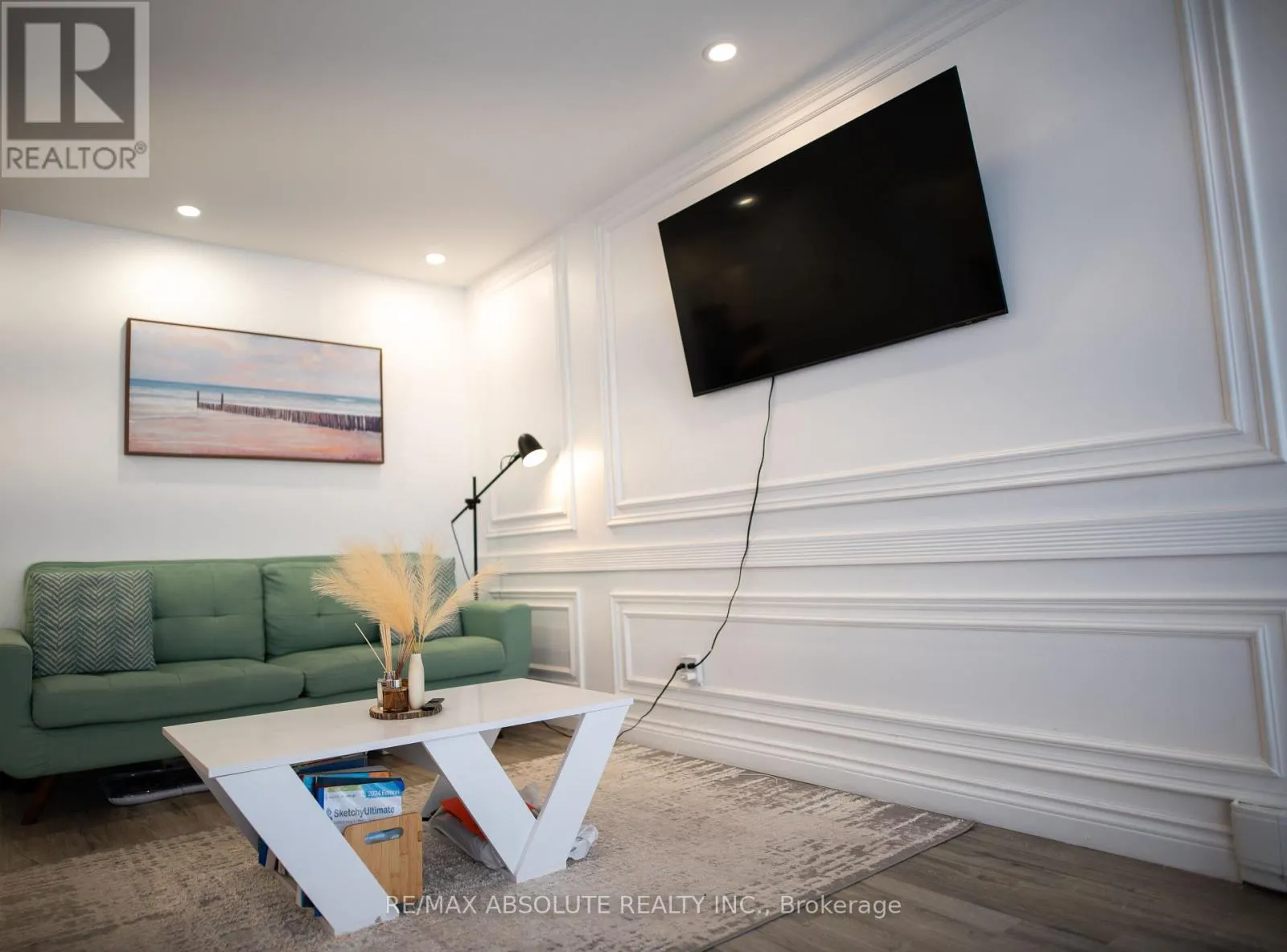 44 - 3415 UPLANDS DRIVE