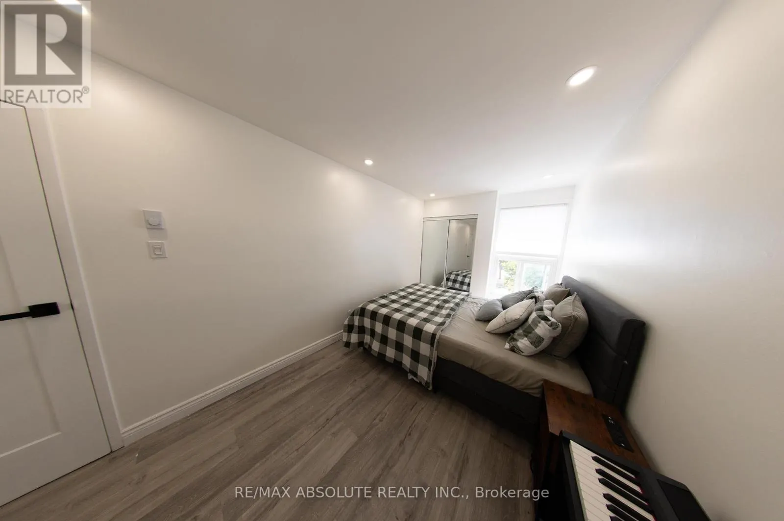 44 - 3415 UPLANDS DRIVE