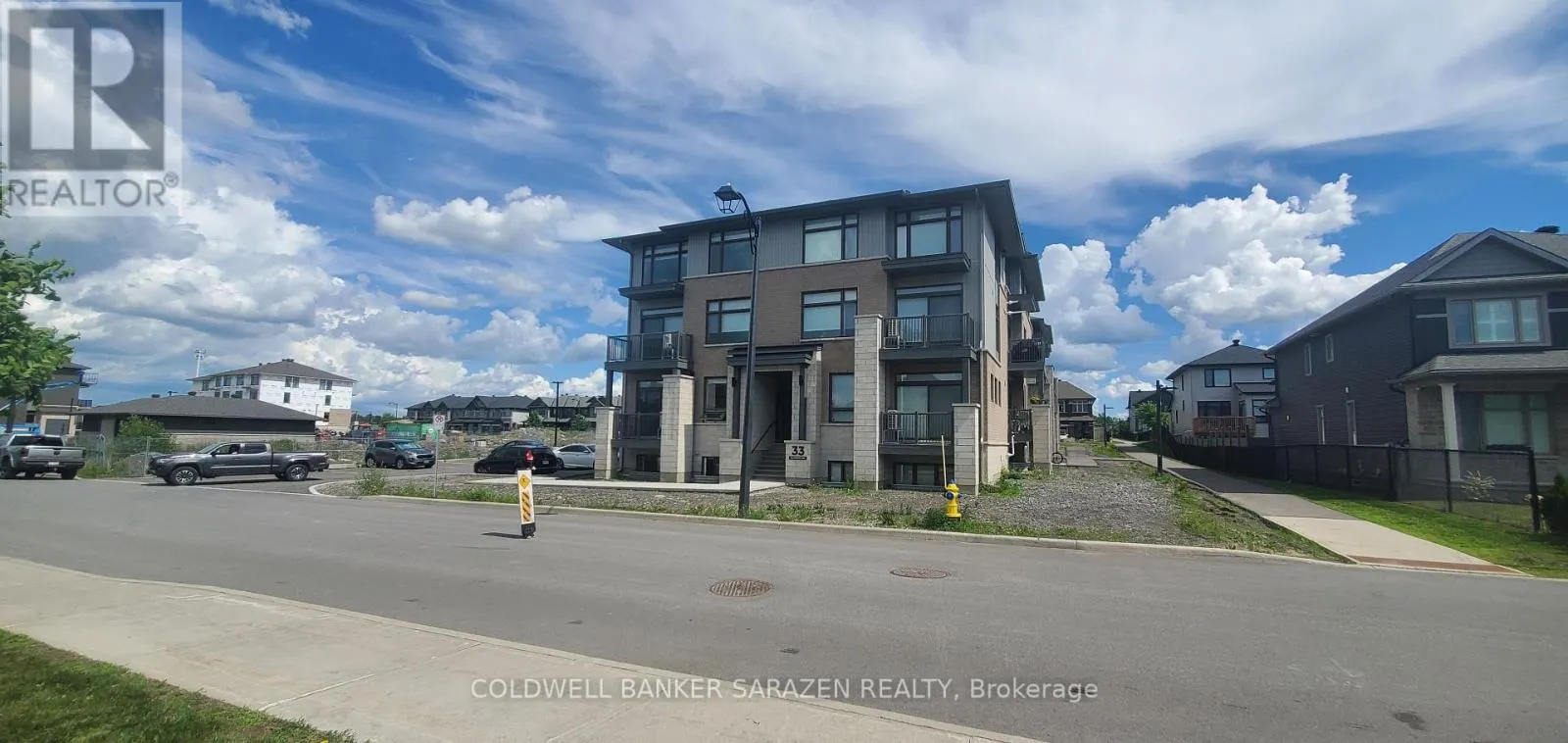 33 SALAMANDER WAY
