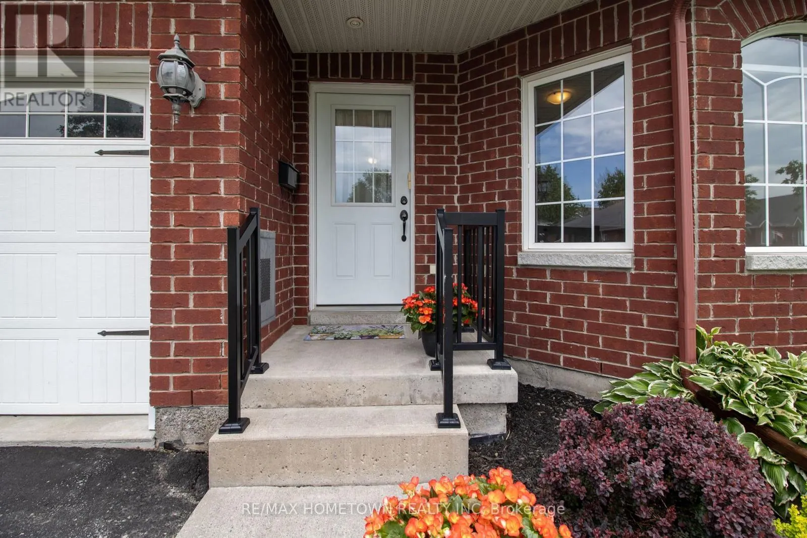155 STEACY GARDENS