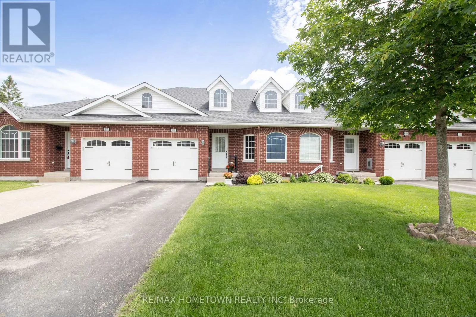 155 STEACY GARDENS