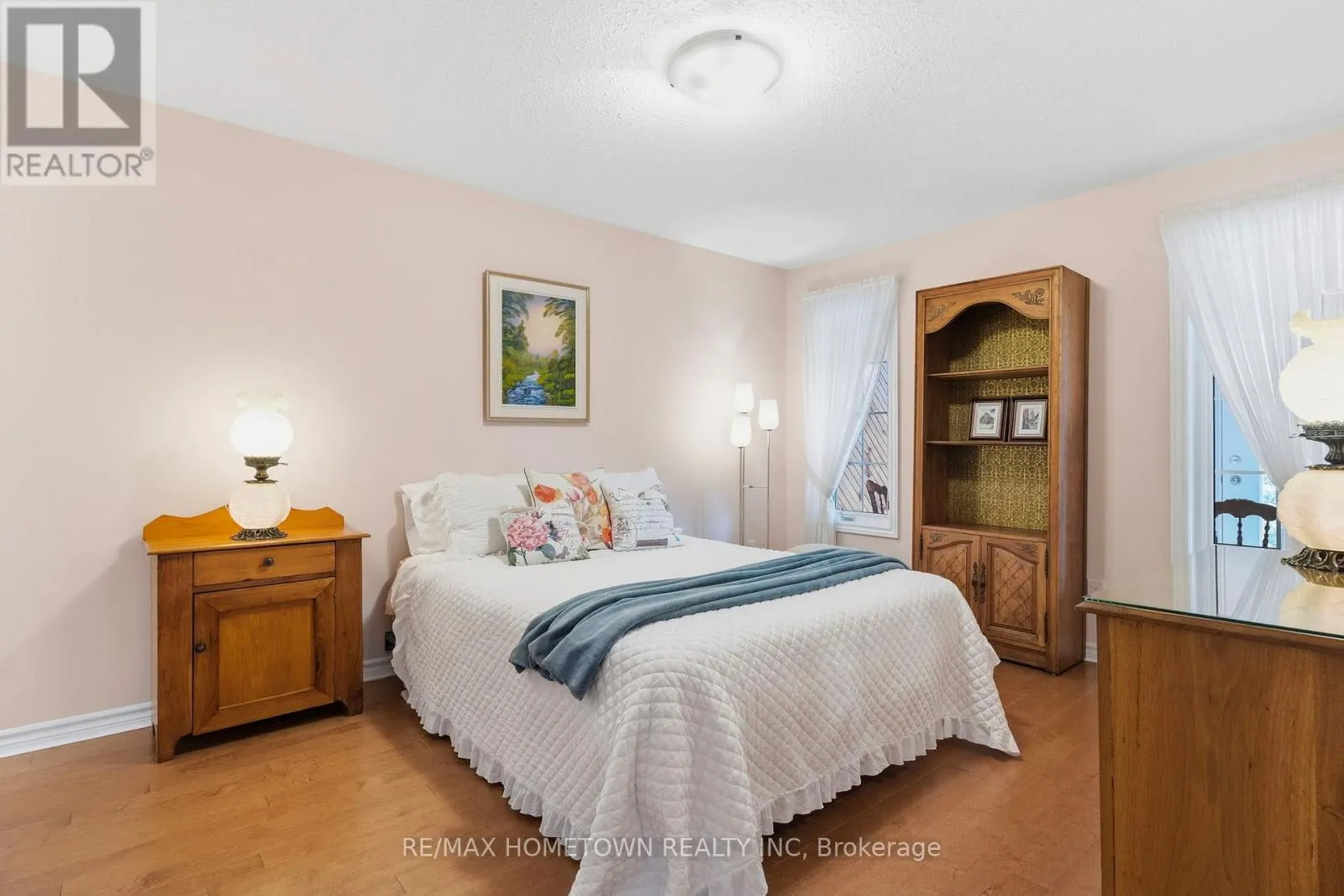 155 STEACY GARDENS