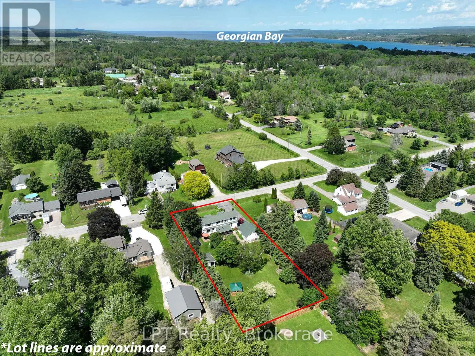 880 16TH STREET W
