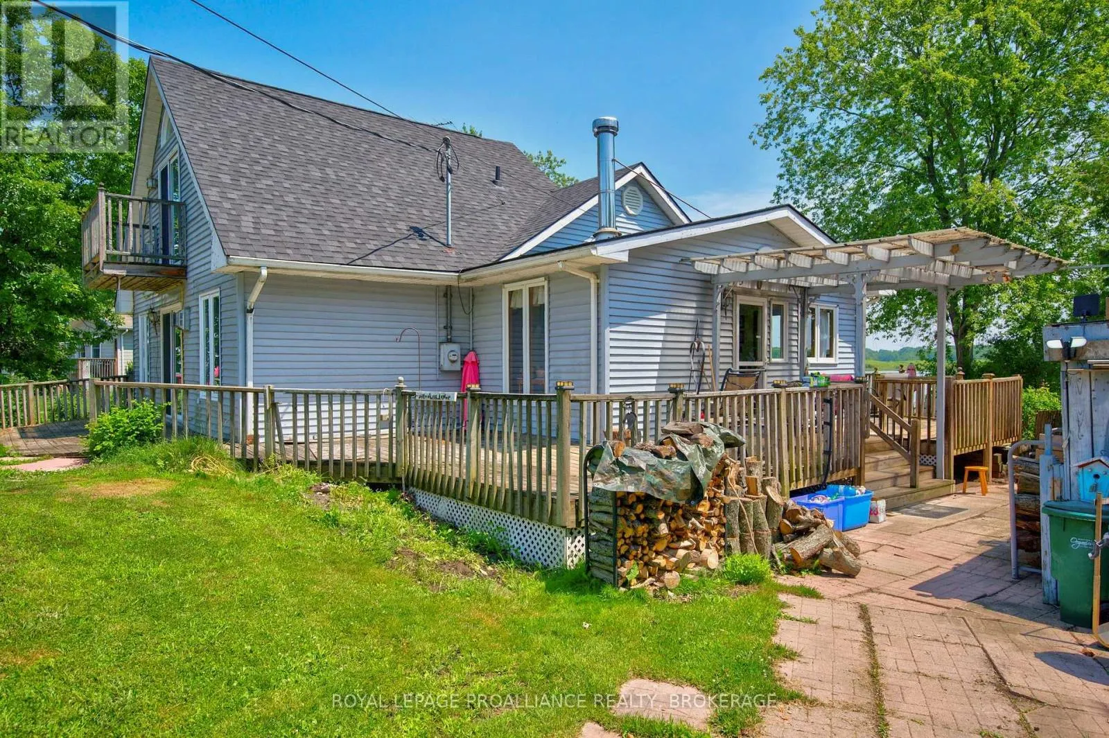 229 JOHNSON BAY LANE