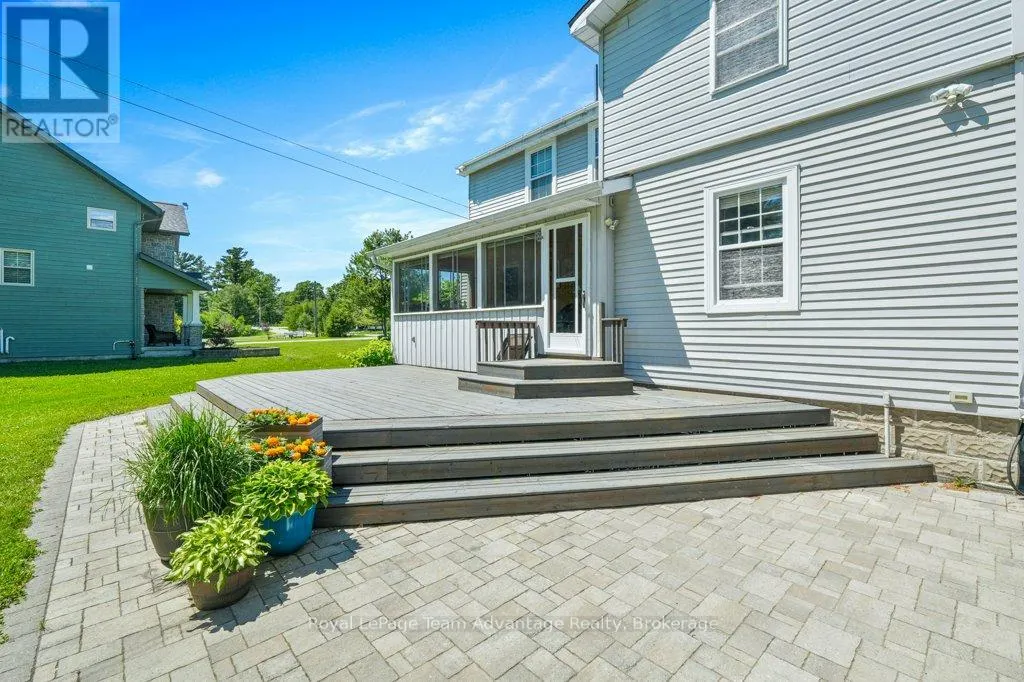 1 GLENROCK ROAD