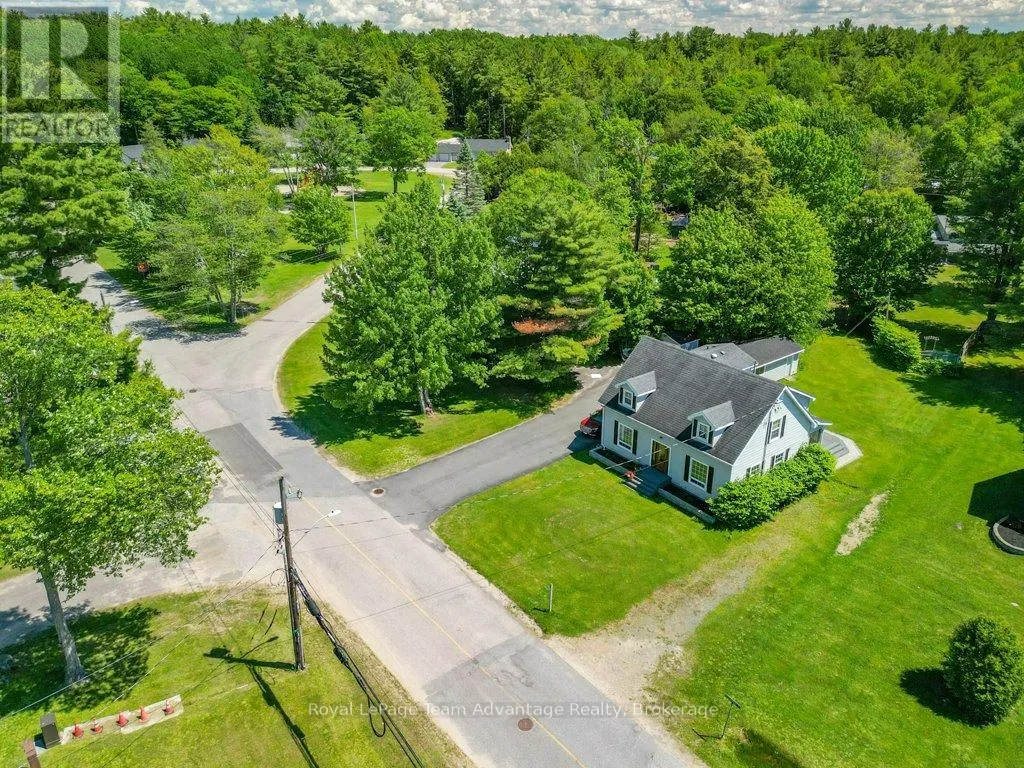 1 GLENROCK ROAD